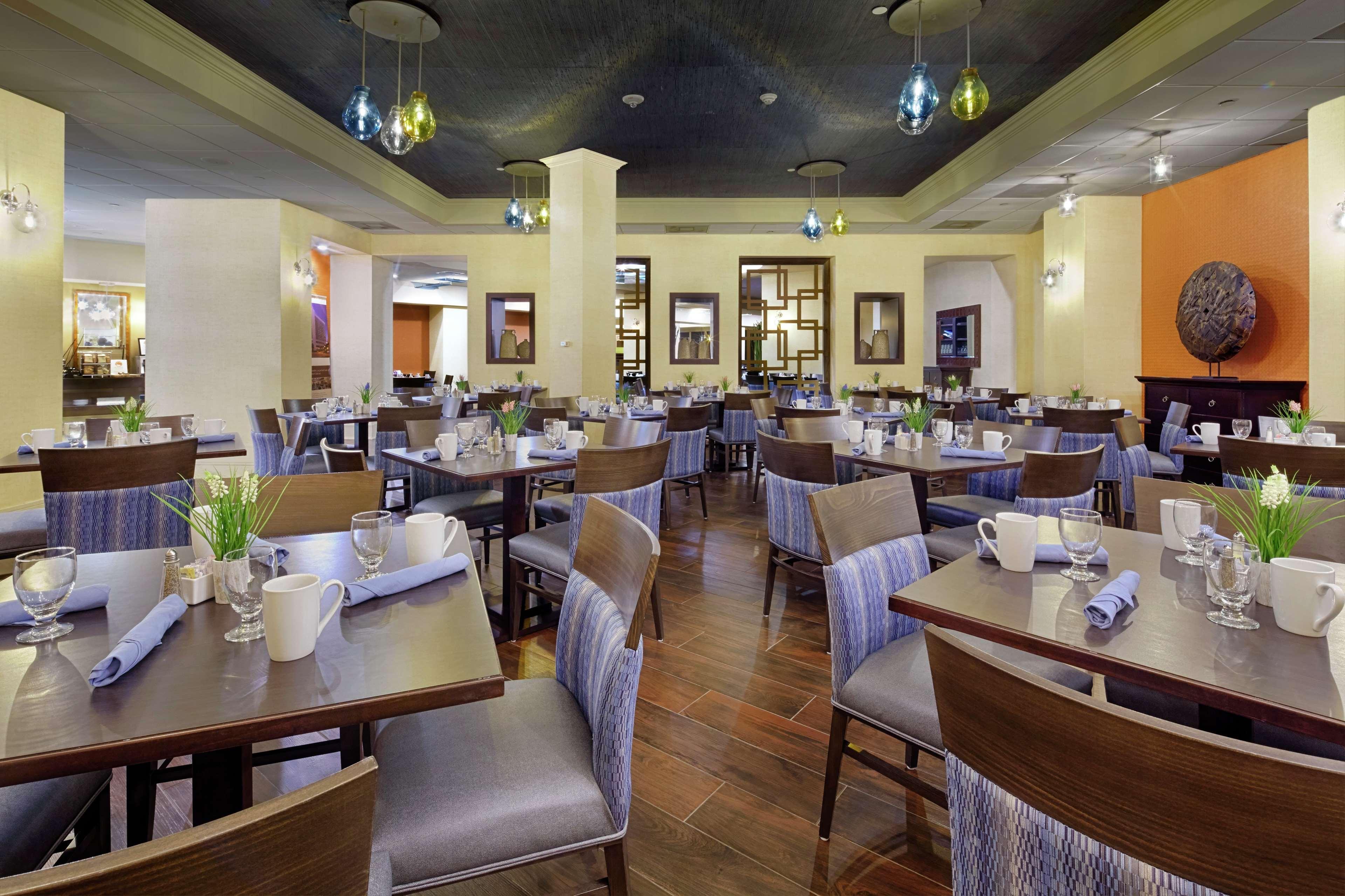 Doubletree By Hilton Orlando Downtown Hotel Buitenkant foto