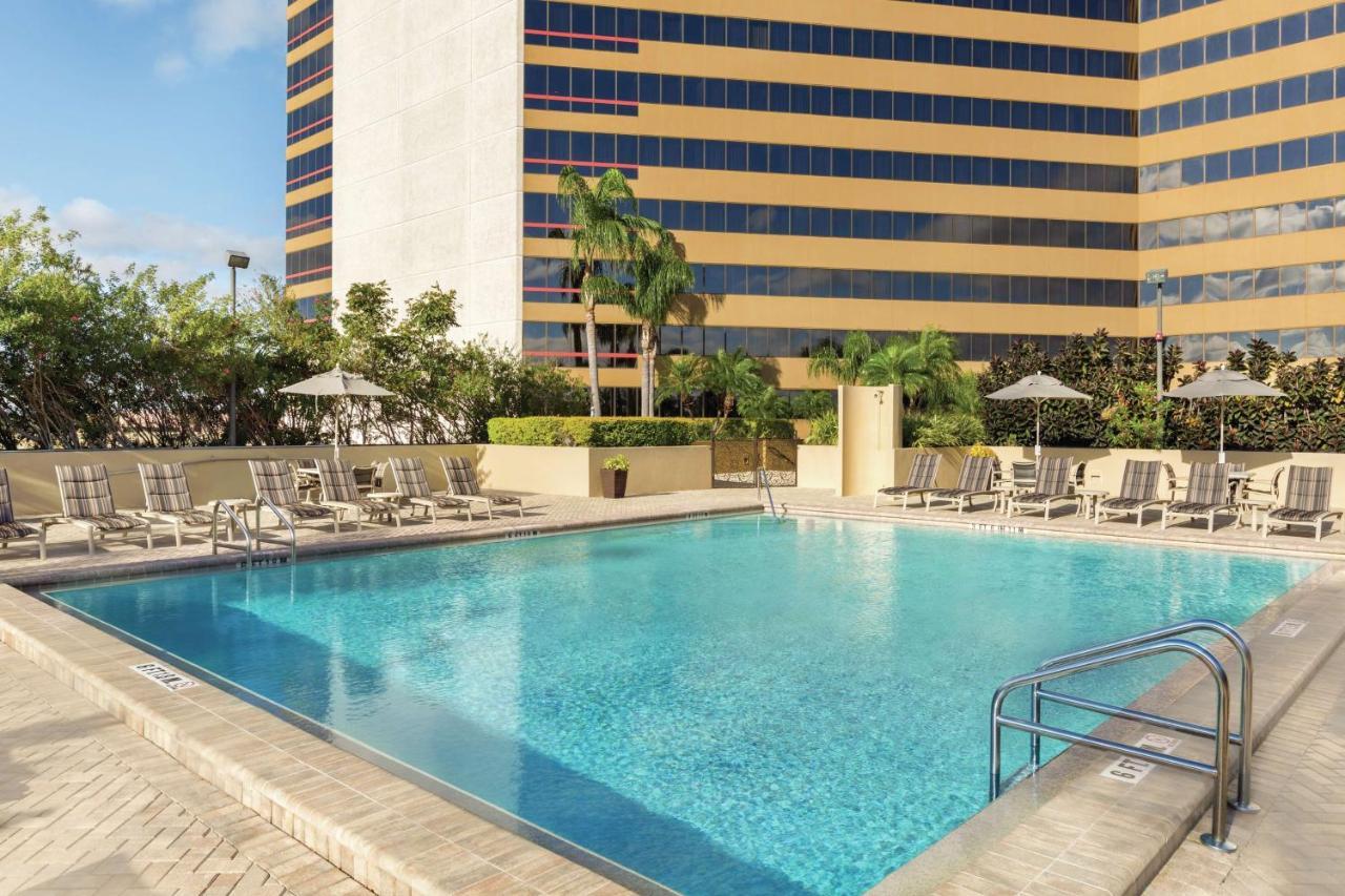 Doubletree By Hilton Orlando Downtown Hotel Buitenkant foto