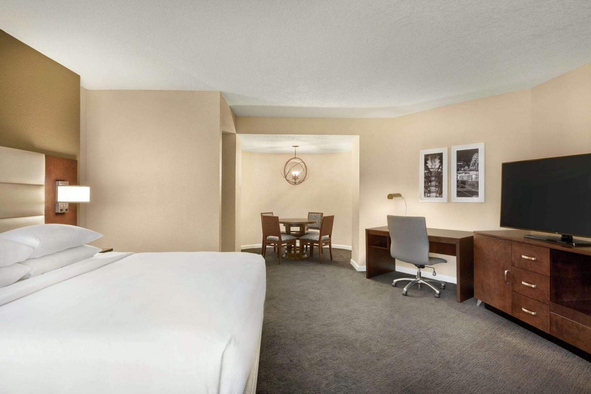 Doubletree By Hilton Orlando Downtown Hotel Buitenkant foto